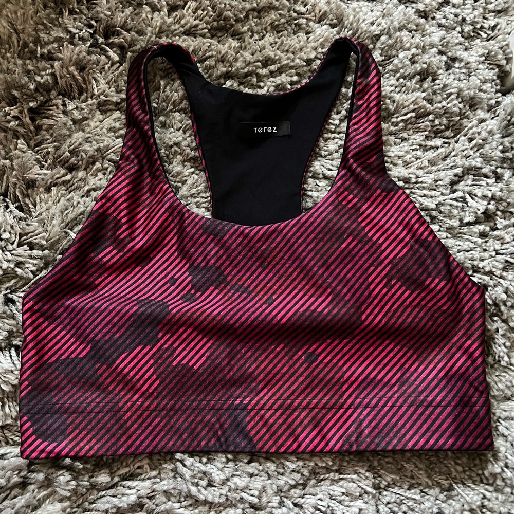Red Camo Stripe Hi-Shine Sports Bra